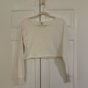 Brandy Melville Estelle Cropped Long Sleeve Shirt/Thin Sweatshirt -White.